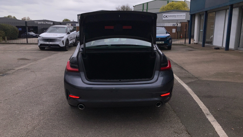 BMW 3 Series 320d SE 4dr Step Auto Diesel Saloon